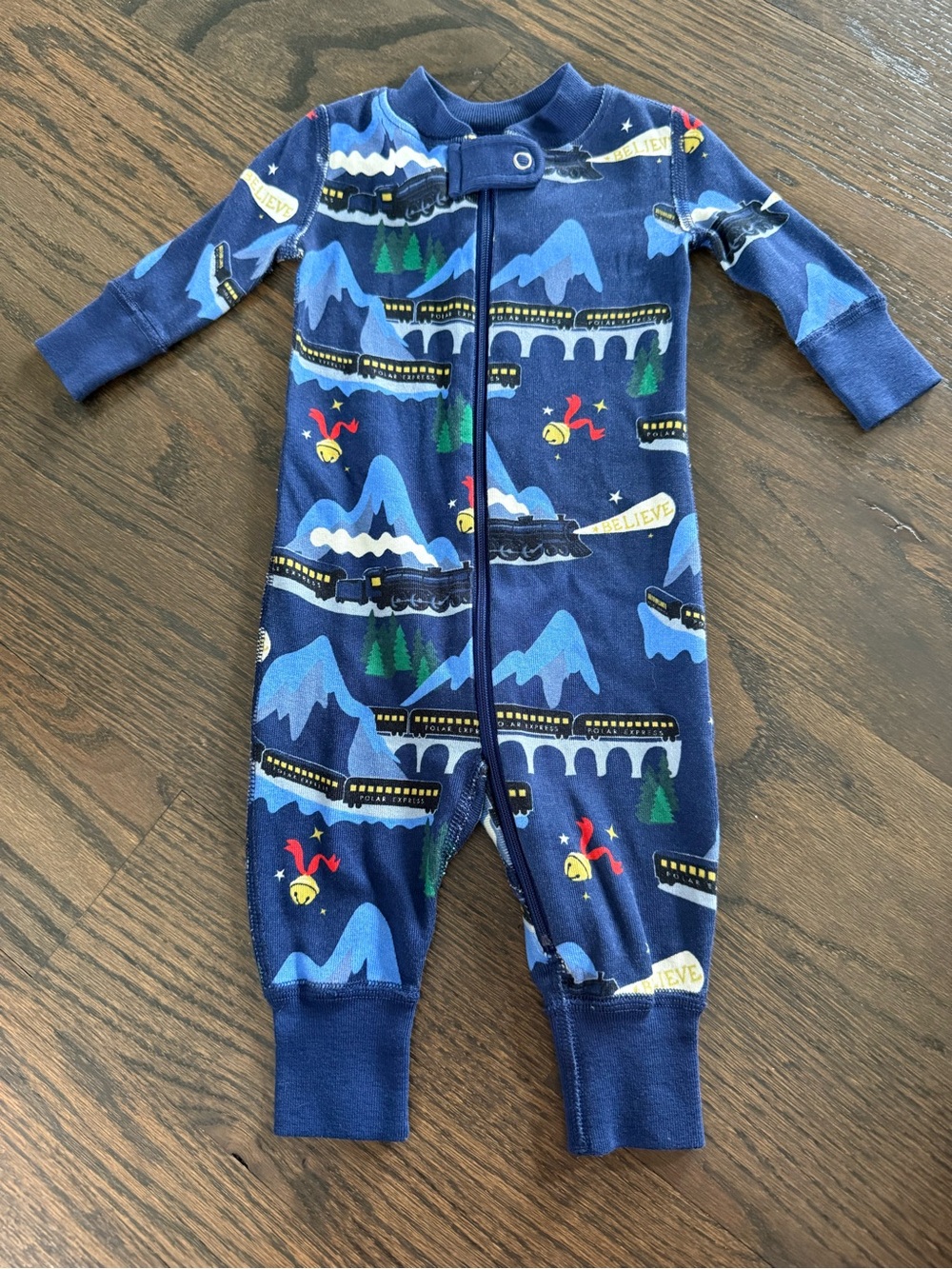 NWOT Hanna Andersson Polar Express Train Pajamas Sleepsuit